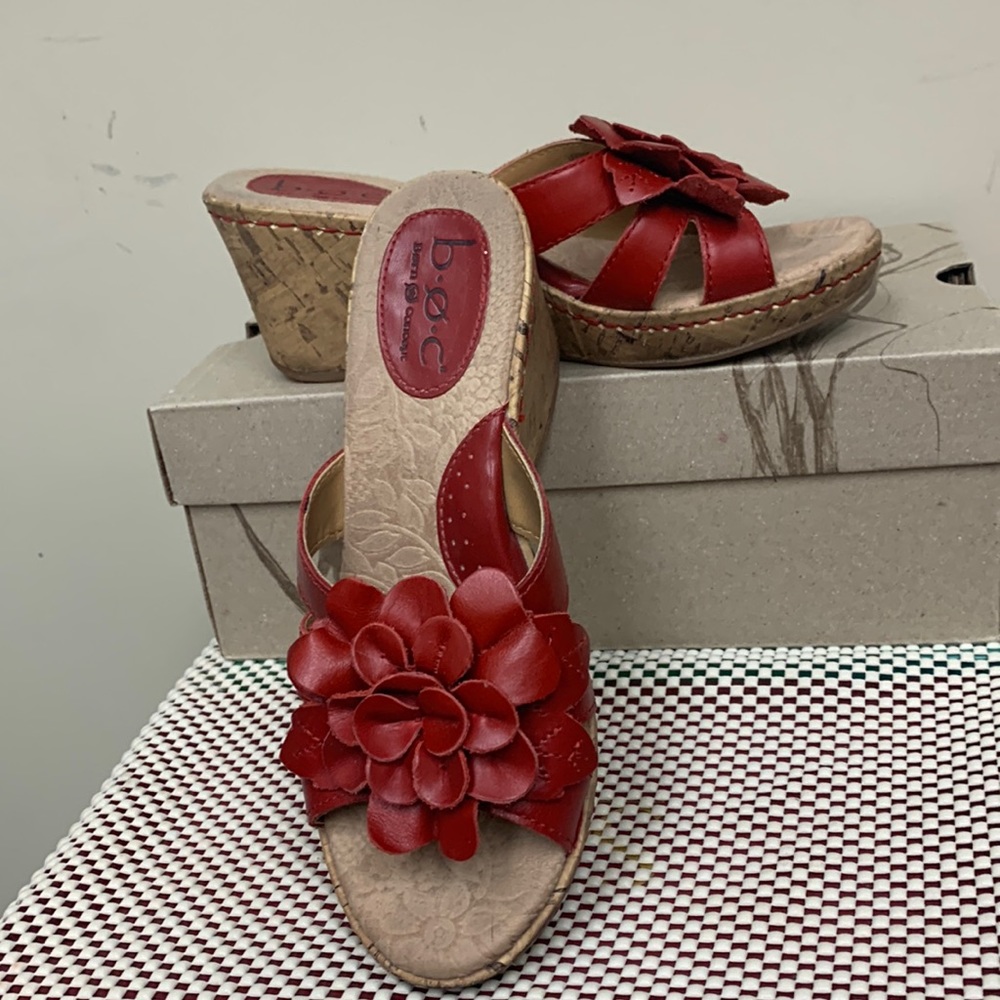 BOC Maci red size 6